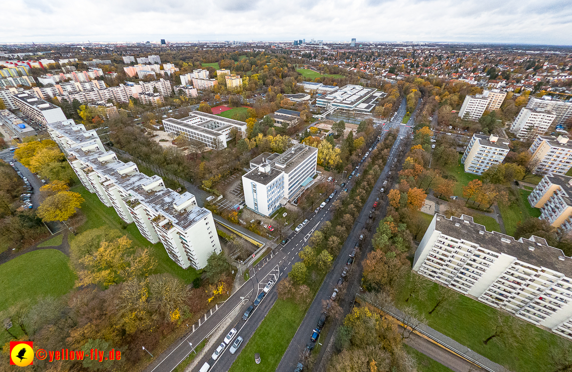 19.11.2022 - Luftbilder von der Baustelle an der Quiddestraße 'Haus für Kinder' in Neuperlach